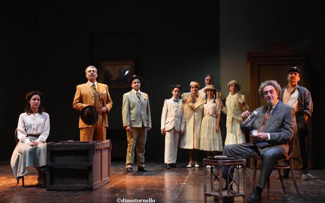 Questi fantasmi!, la pièce di Eduardo De Filippo, diretta da Armando Pugliese va in scena al Teatro Brancati dal 9 al 26 gennaio. Protagonista Angelo Tosto